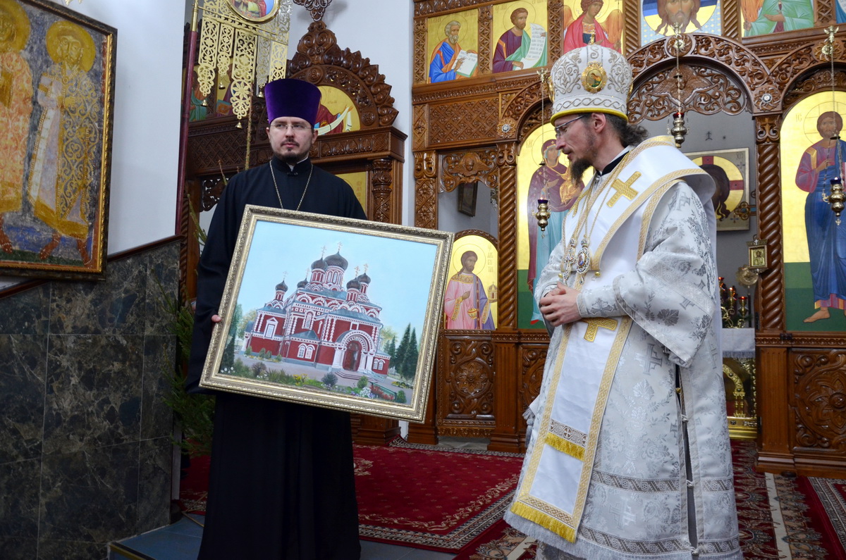 В праздник Рождества Христова епископ Вениамин возглавил великую вечерню в кафедральном соборе города Борисова