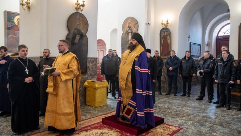 МОЛЕБЕН В ПРЕДДВЕРИИ ДНЯ ЗАЩИТНИКА ОТЕЧЕСТВА