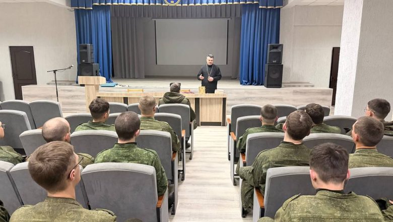 БЕСЕДА С ВОЕННОСЛУЖАЩИМИ 740-ГО ЗЕНИТНО-РАКЕТНОГО ПОЛКА