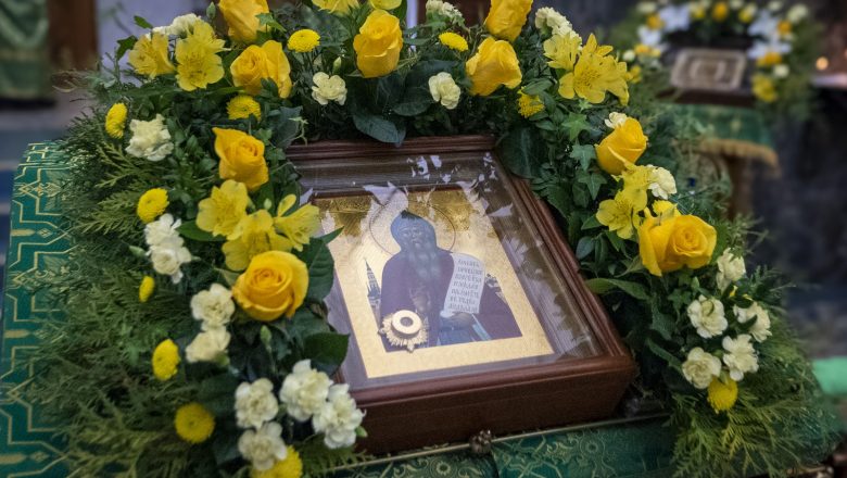 КАНУН ДНЯ ПАМЯТИ ПРЕПОДОБНОГО АМВРОСИЯ ОПТИНСКОГО
