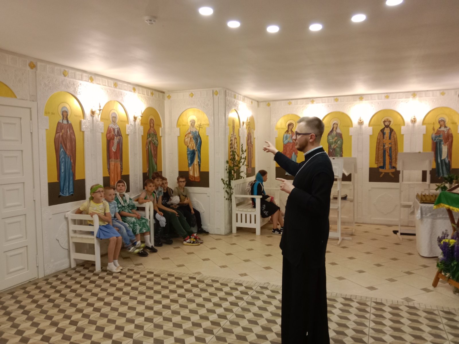 pravoslavnyj-lager-pri-kafedralnom-sobore_58